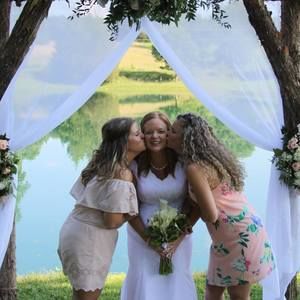 Meet your Posher, Kendra